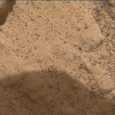 Sol 3546: Mars Hand Lens Imager (MAHLI)