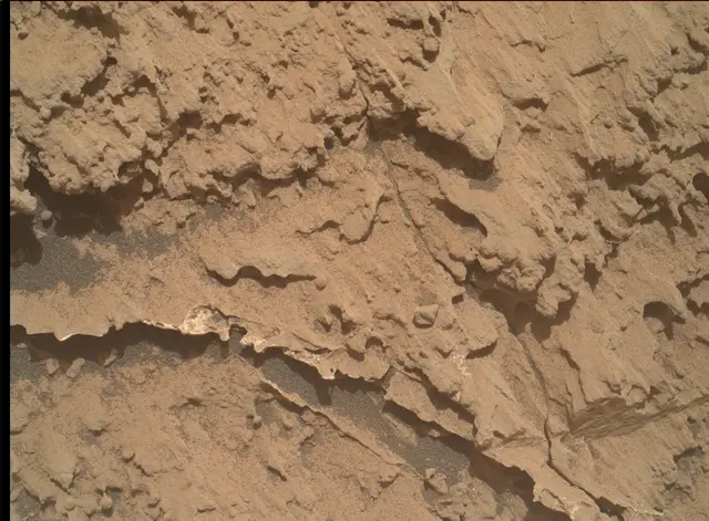 Sol 3546: Mars Hand Lens Imager (MAHLI)