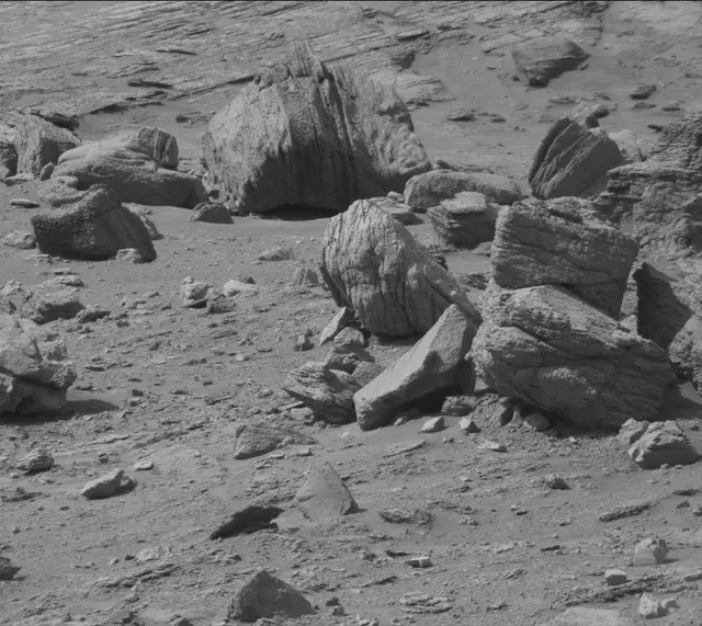 Sol 3548: Mast Camera (Mastcam)