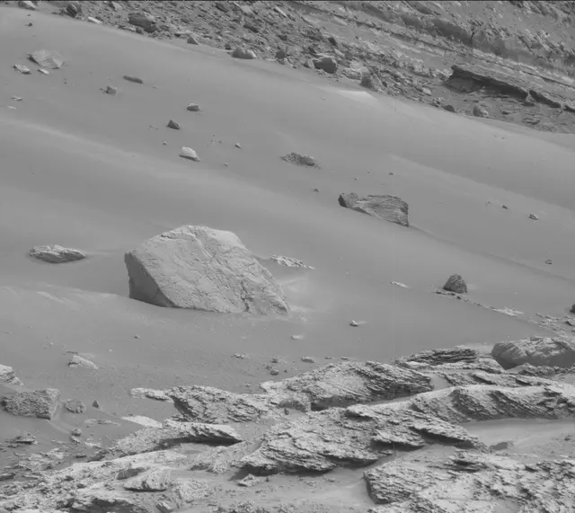 Sol 3549: Mast Camera (Mastcam)