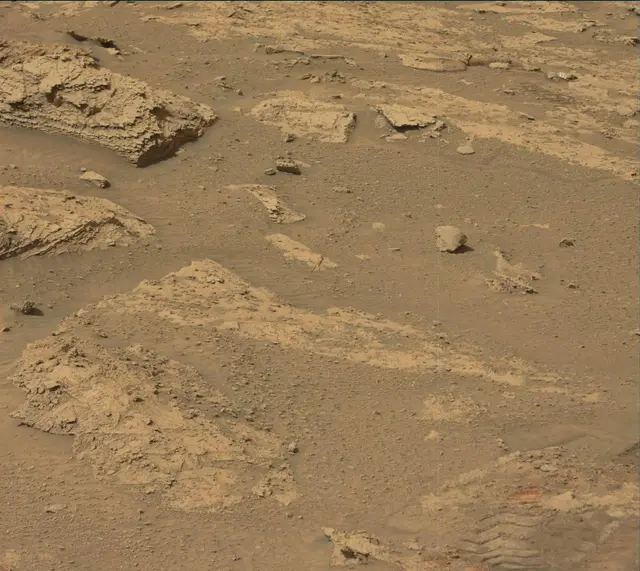Sol 3549: Mast Camera (Mastcam)