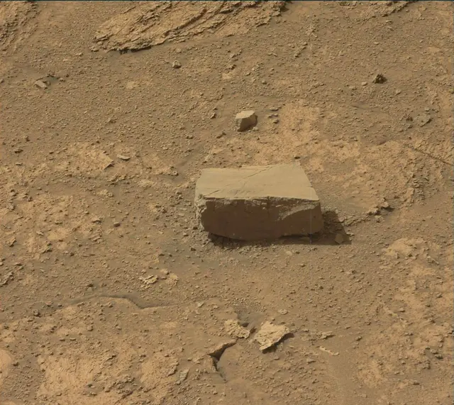 Sol 3549: Mast Camera (Mastcam)