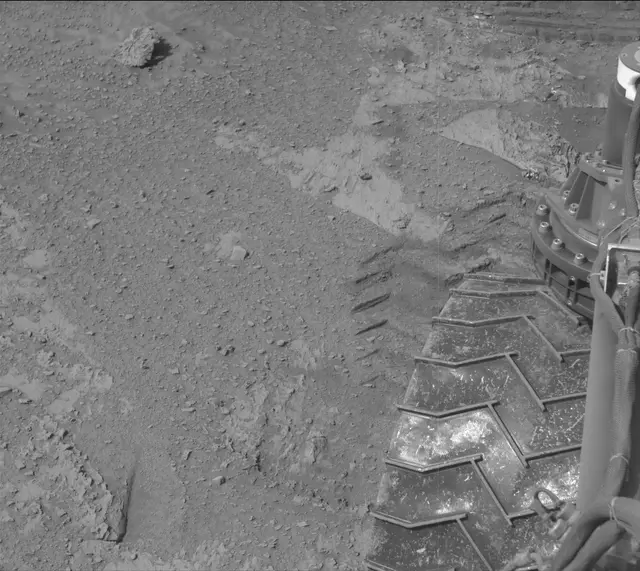 Sol 3549: Mast Camera (Mastcam)