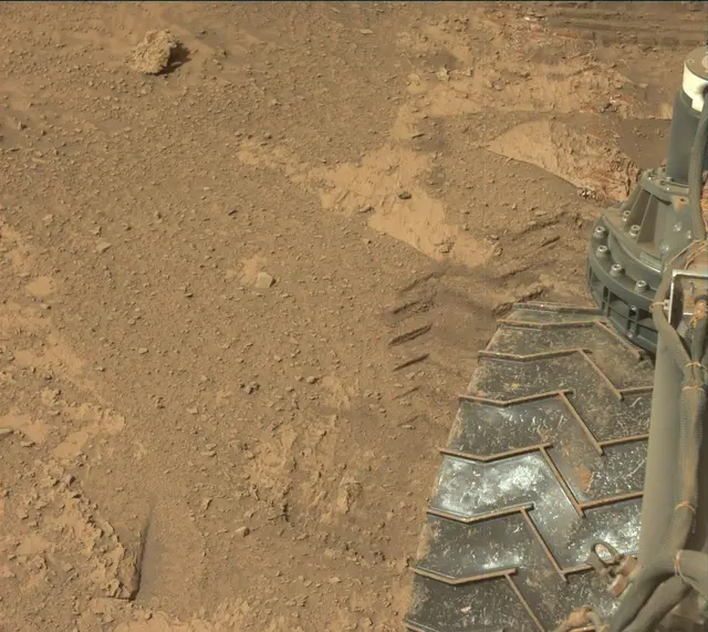 Sol 3549: Mast Camera (Mastcam)