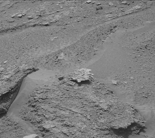 Sol 3549: Mast Camera (Mastcam)