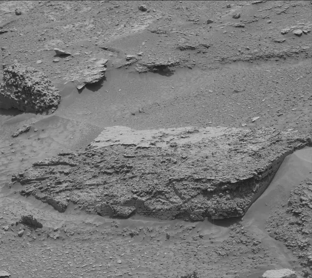 Sol 3549: Mast Camera (Mastcam)