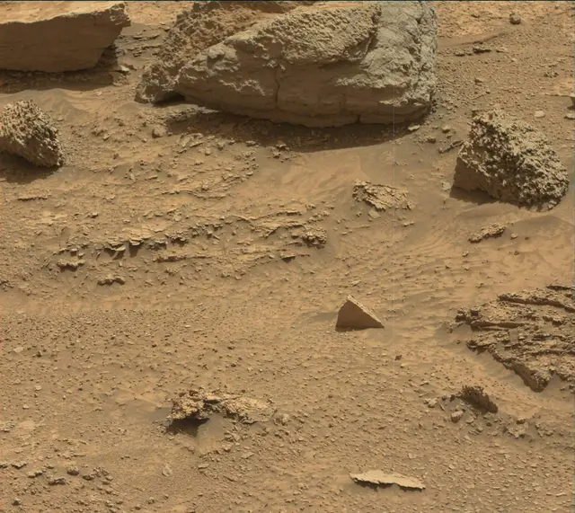 Sol 3549: Mast Camera (Mastcam)