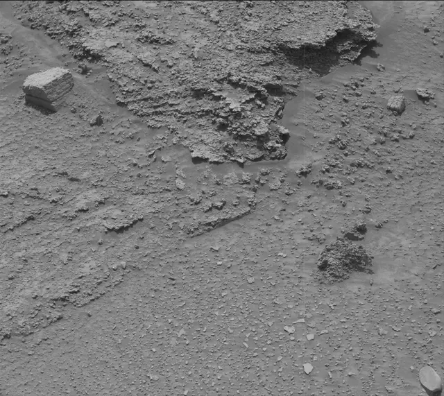Sol 3549: Mast Camera (Mastcam)