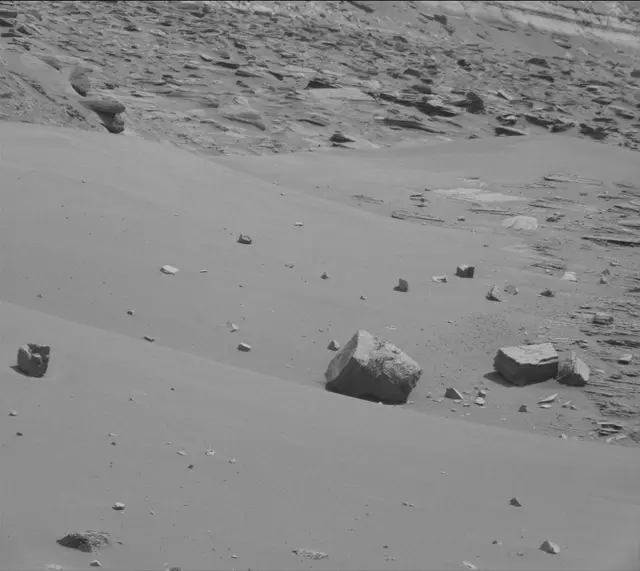 Sol 3549: Mast Camera (Mastcam)