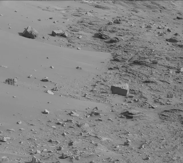 Sol 3551: Mast Camera (Mastcam)