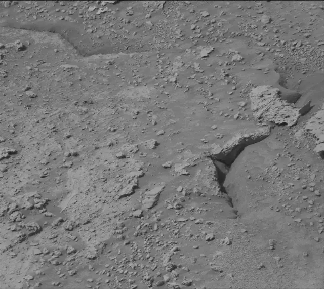 Sol 3551: Mast Camera (Mastcam)