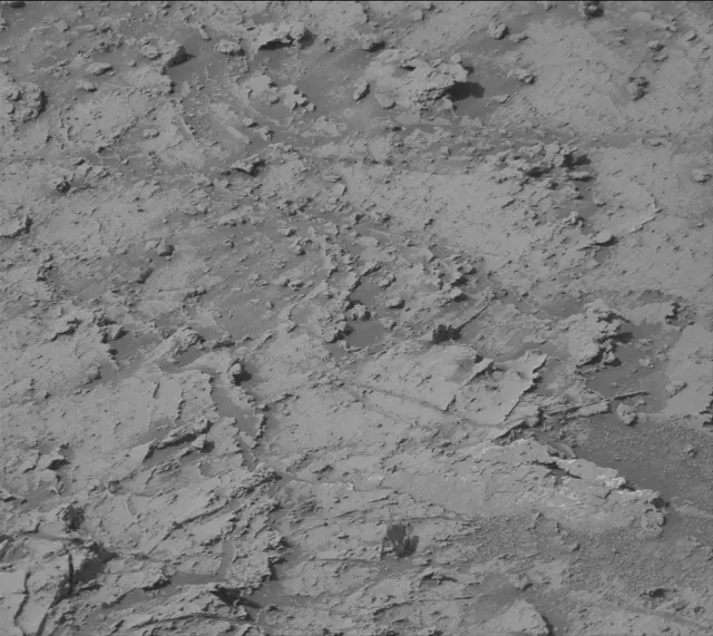 Sol 3551: Mast Camera (Mastcam)