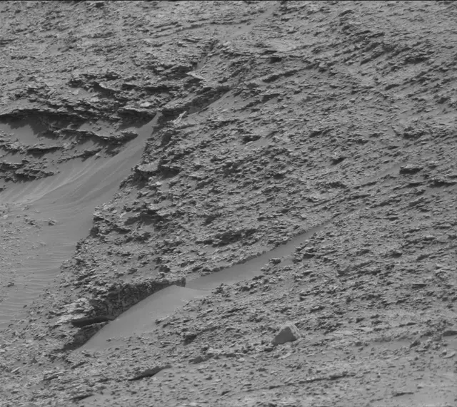 Sol 3551: Mast Camera (Mastcam)