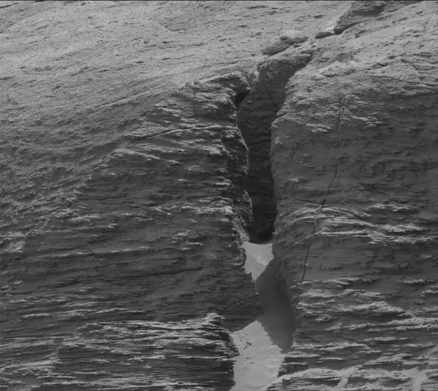 Sol 3551: Mast Camera (Mastcam)