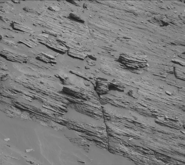 Sol 3551: Mast Camera (Mastcam)