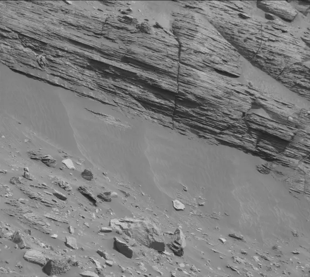Sol 3551: Mast Camera (Mastcam)