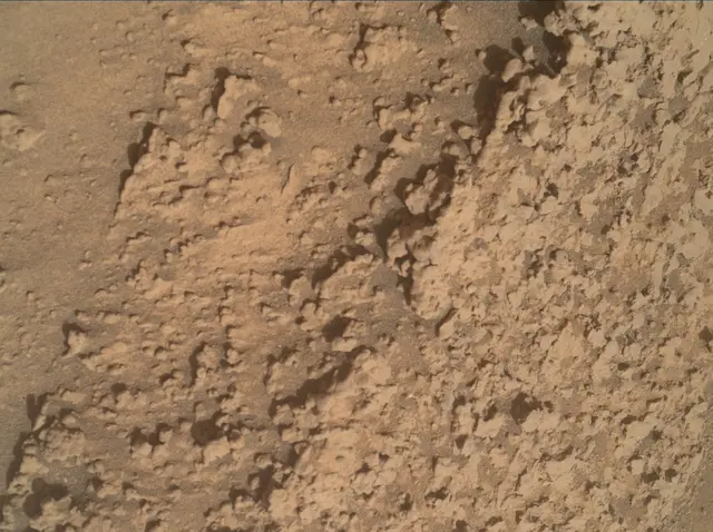 Sol 3551: Mars Hand Lens Imager (MAHLI)