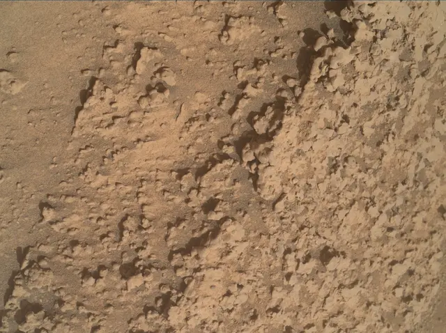 Sol 3551: Mars Hand Lens Imager (MAHLI)