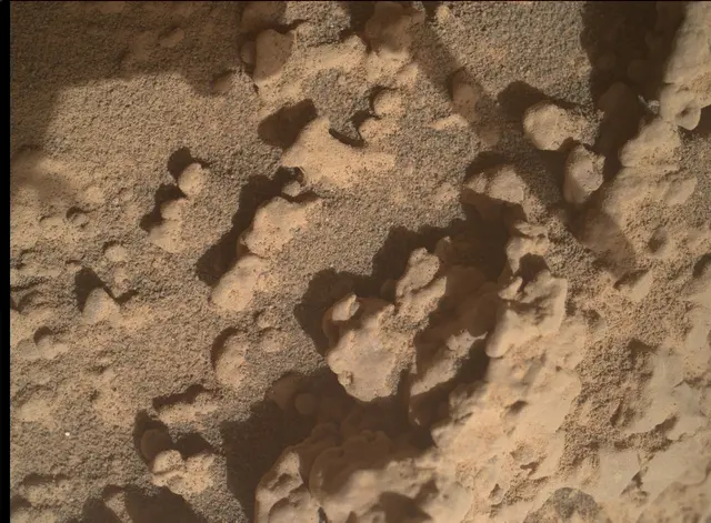 Sol 3551: Mars Hand Lens Imager (MAHLI)