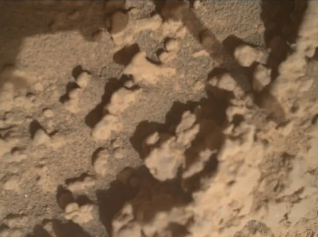 Sol 3551: Mars Hand Lens Imager (MAHLI)