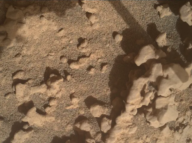 Sol 3551: Mars Hand Lens Imager (MAHLI)