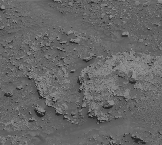 Sol 3553: Mast Camera (Mastcam)