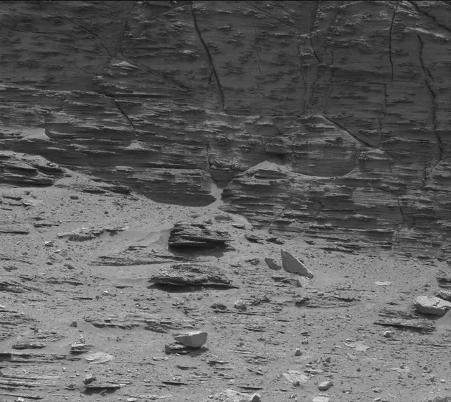Sol 3553: Mast Camera (Mastcam)