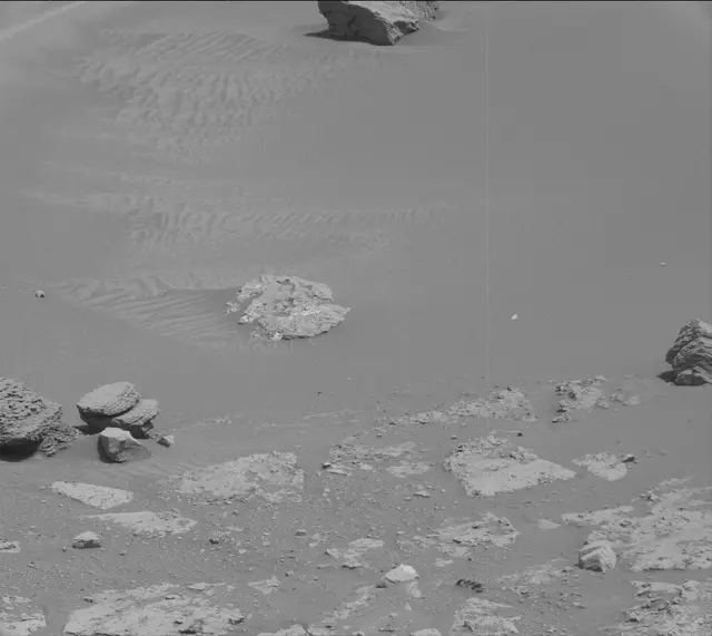 Sol 3553: Mast Camera (Mastcam)