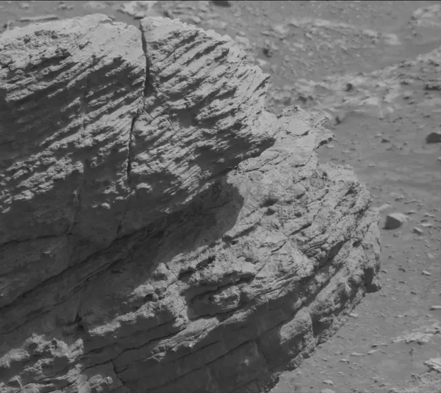 Sol 3553: Mast Camera (Mastcam)