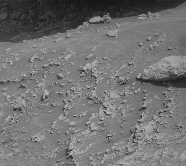Sol 3553: Mast Camera (Mastcam)