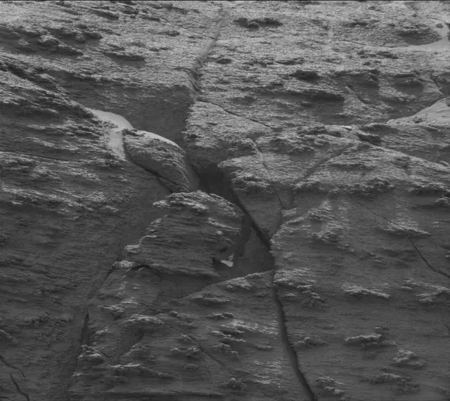 Sol 3553: Mast Camera (Mastcam)