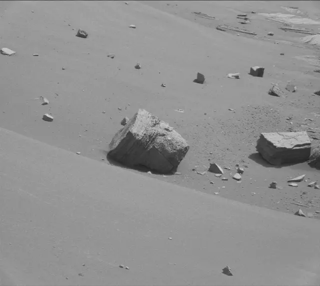 Sol 3553: Mast Camera (Mastcam)