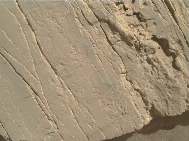 Sol 3553: Mars Hand Lens Imager (MAHLI)