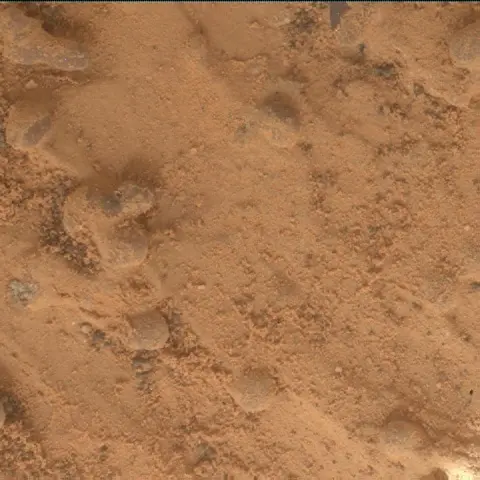 Sol 3553: Mars Hand Lens Imager (MAHLI)