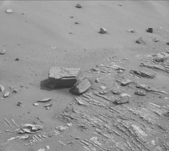 Sol 3555: Mast Camera (Mastcam)