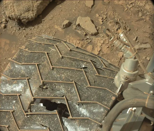 Sol 3555: Mast Camera (Mastcam)