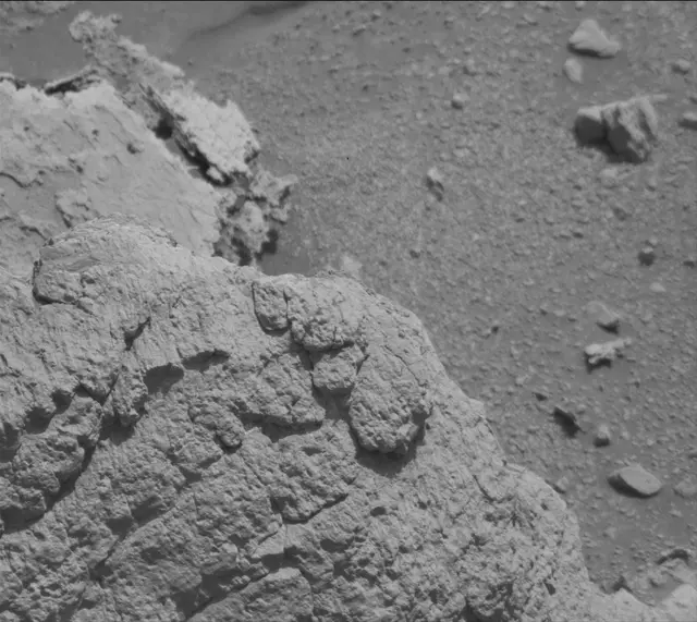 Sol 3555: Mast Camera (Mastcam)