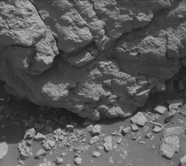 Sol 3555: Mast Camera (Mastcam)