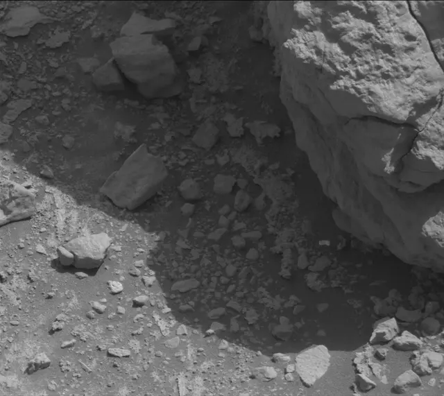 Sol 3555: Mast Camera (Mastcam)