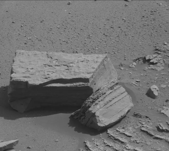 Sol 3555: Mast Camera (Mastcam)