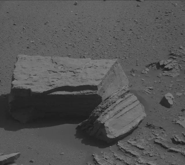 Sol 3555: Mast Camera (Mastcam)