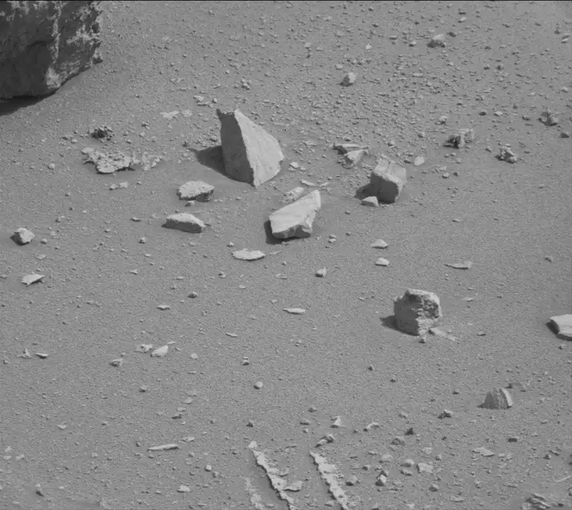 Sol 3555: Mast Camera (Mastcam)