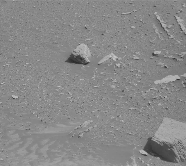 Sol 3555: Mast Camera (Mastcam)