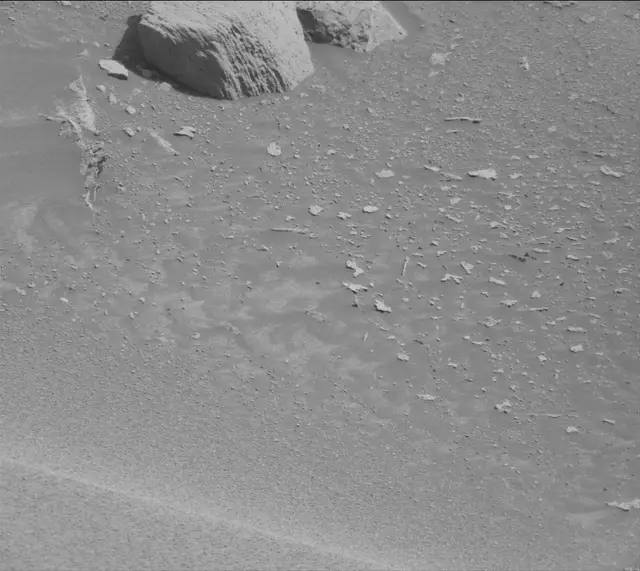 Sol 3555: Mast Camera (Mastcam)