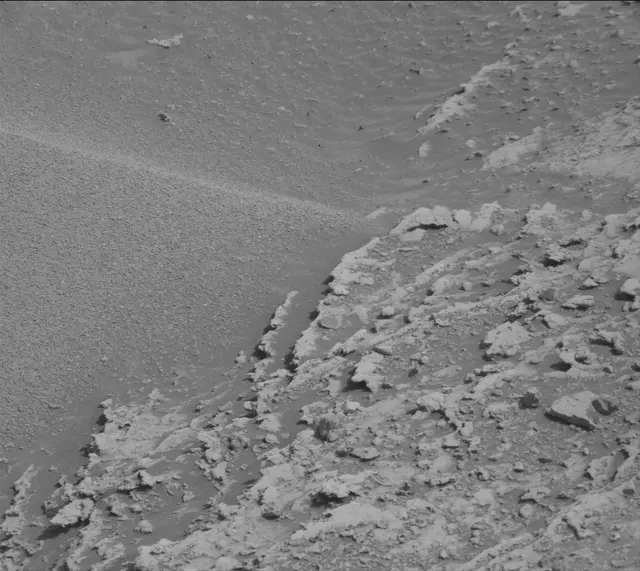 Sol 3555: Mast Camera (Mastcam)