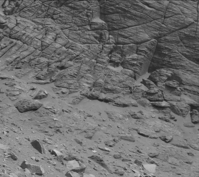 Sol 3555: Mast Camera (Mastcam)