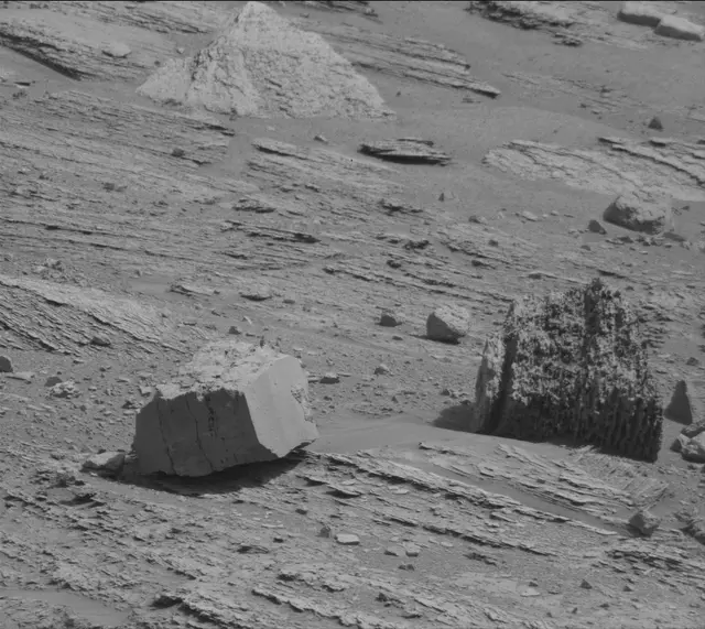 Sol 3555: Mast Camera (Mastcam)