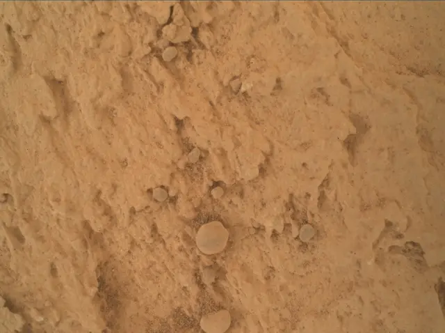 Sol 3555: Mars Hand Lens Imager (MAHLI)
