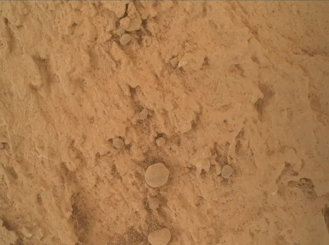 Sol 3555: Mars Hand Lens Imager (MAHLI)
