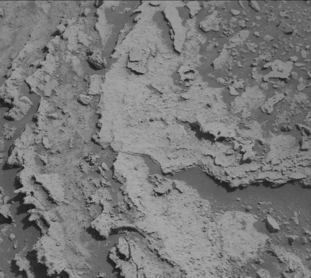 Sol 3556: Mast Camera (Mastcam)